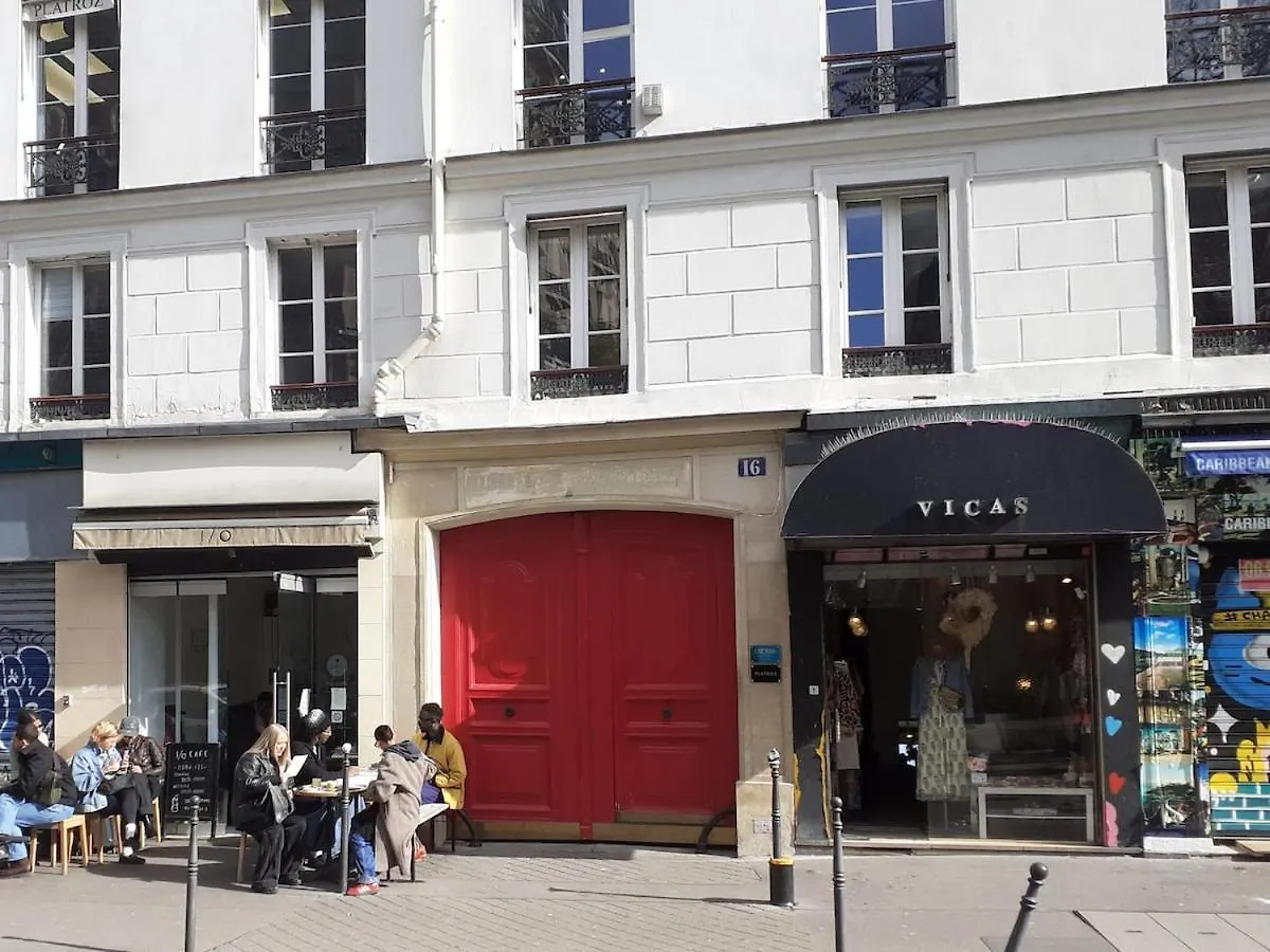 Apartment 3P Baroque With Rooftop View Paris