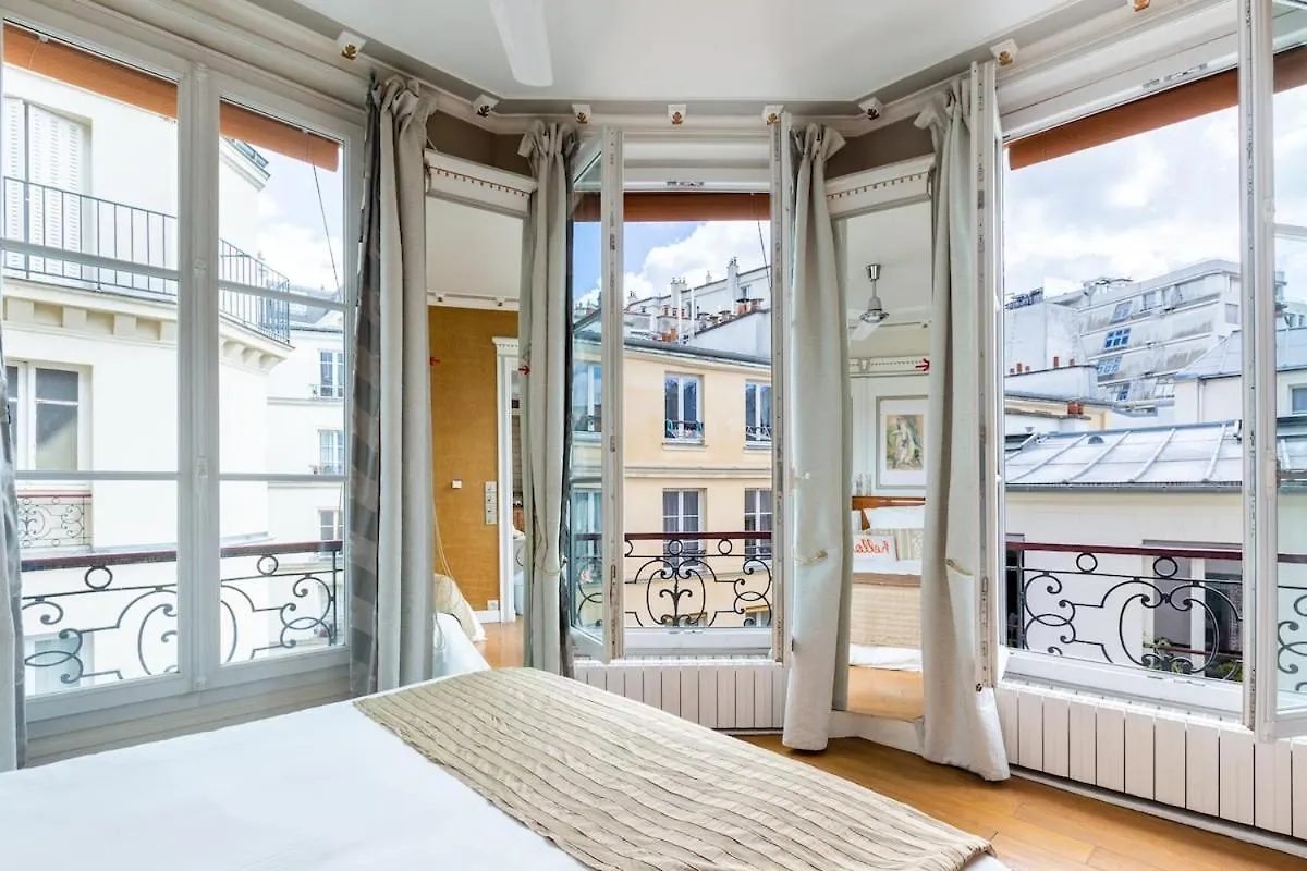 Apartment 3P Baroque With Rooftop View Paris 0*,