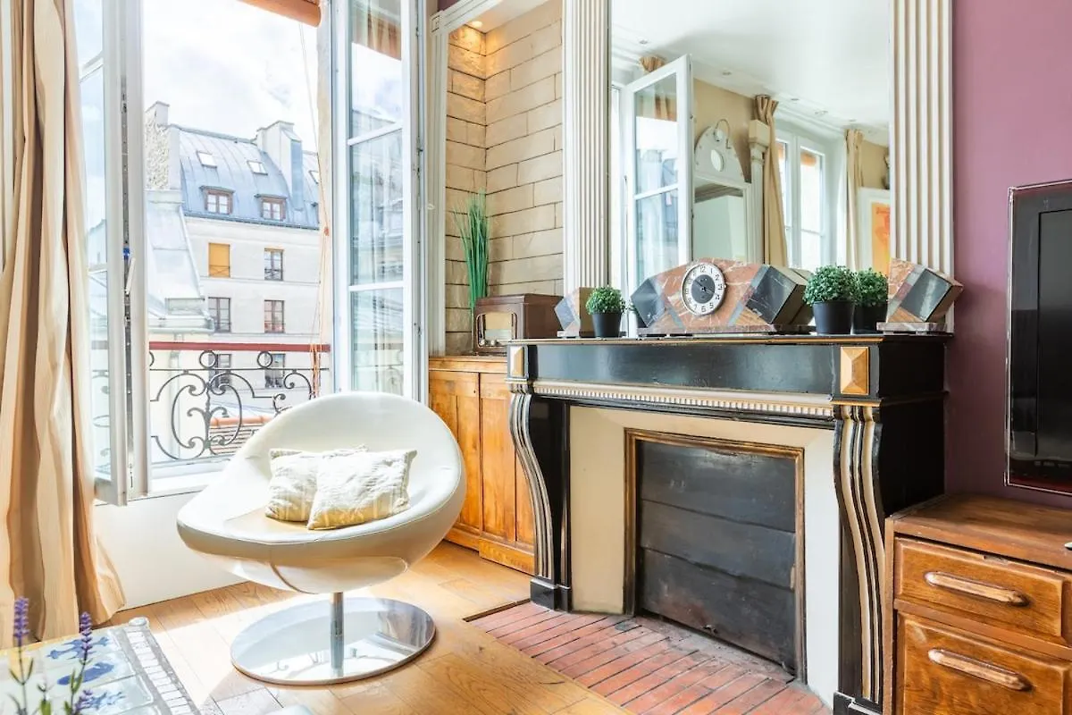 Apartment 3P Baroque With Rooftop View パリ